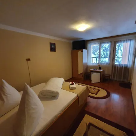 Complex Turistic Caprioara Hotel Baia Mare Exterior foto