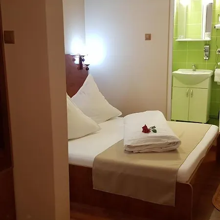 Complex Turistic Caprioara Hotel Baia Mare Exterior foto
